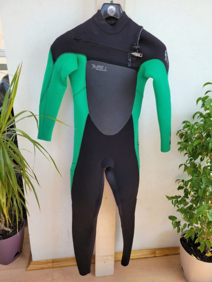 Oneill Superfreak 5/3mm blk/green USED