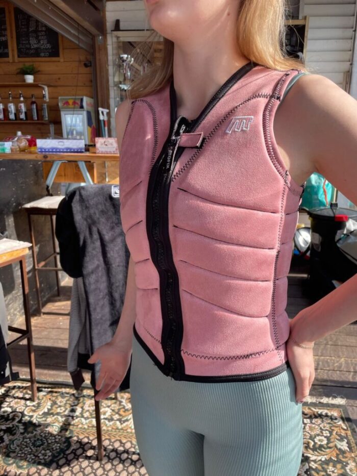 00864 Жилет жен Mofix wmns Wake vest ss23 pink