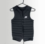 Жилет для вейкборда Mofix ss23 blk