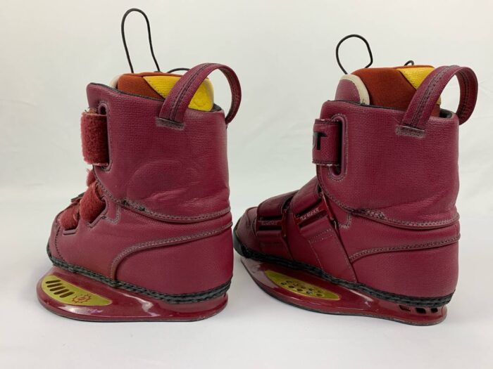 Крепления для вейкборда Slingshot Shredtown (USED)