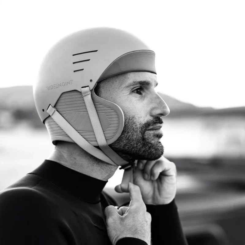 7 Причин выбрать Гидрошлем Charger для Водных Видов Спорта 4 RideEngine Charger Helmet review 04