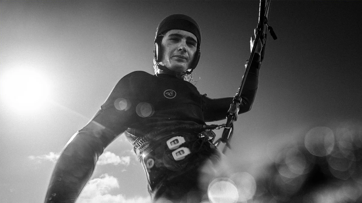 7 Причин выбрать Гидрошлем Charger для Водных Видов Спорта 8 RideEngine Charger Helmet review 07