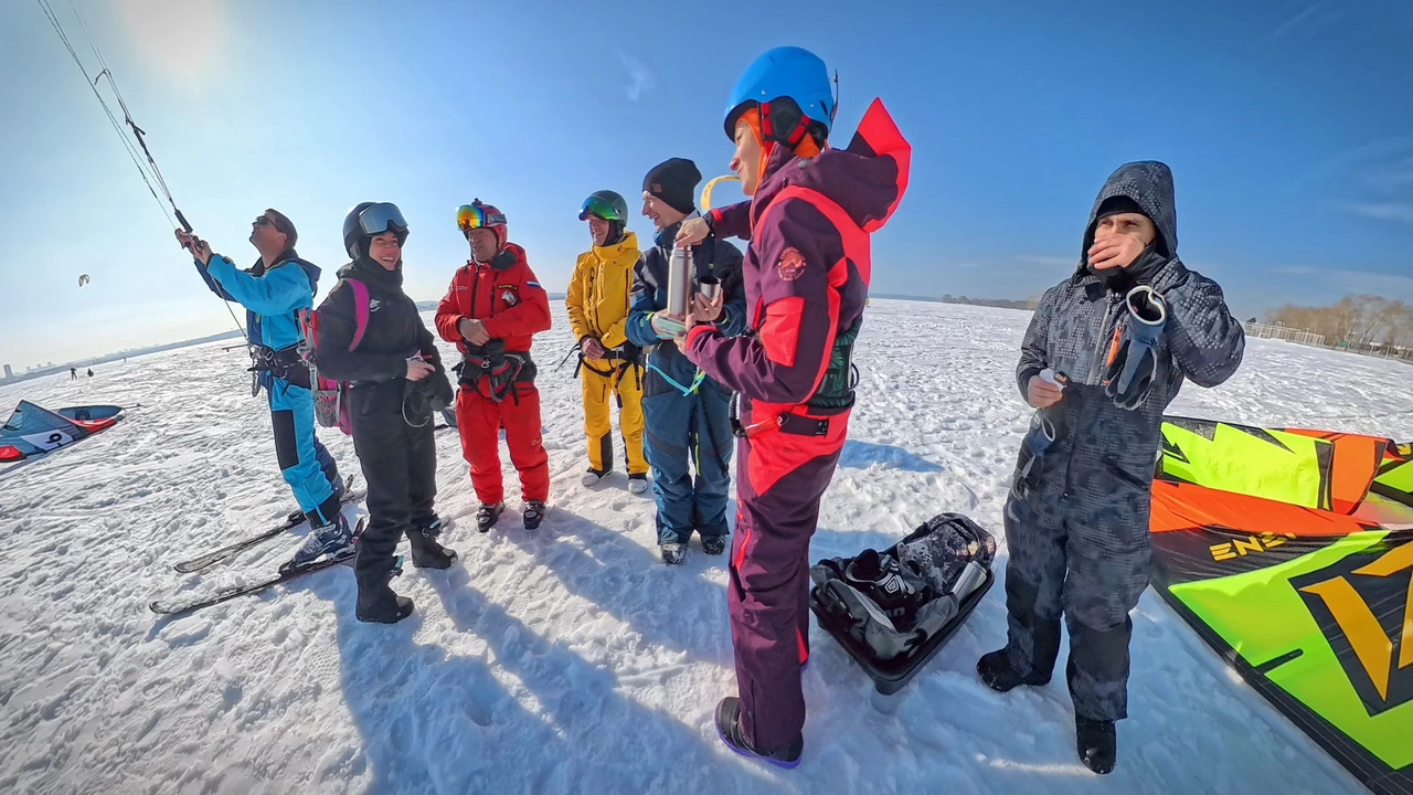34 фото с Закрытия Сноукайтинг сезона в Екатеринбурге 22 kiteteam snowkite 2026 ekaterinburg 22