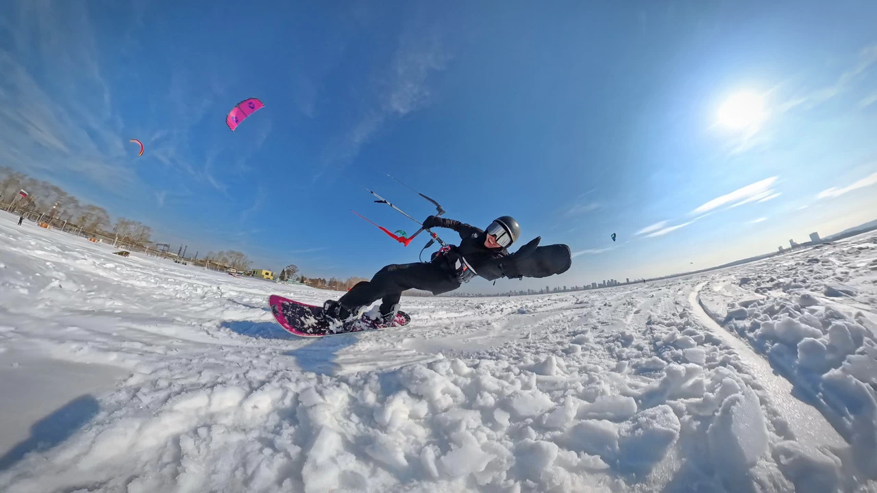 34 фото с Закрытия Сноукайтинг сезона в Екатеринбурге 23 kiteteam snowkite 2026 ekaterinburg 23