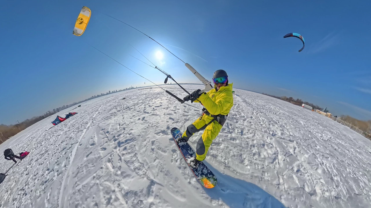 34 фото с Закрытия Сноукайтинг сезона в Екатеринбурге 32 kiteteam snowkite 2026 ekaterinburg 32
