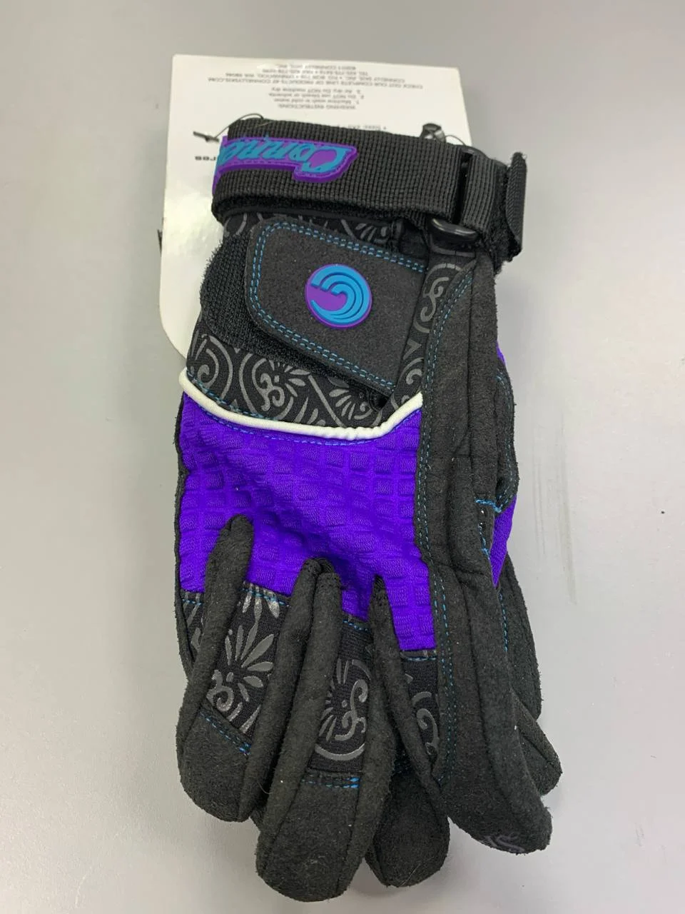 photo_2024-03-27_16-25-29.webp Перчатки Connely WMNS TOUR GLOVE Purple (PUR) — изображение 1