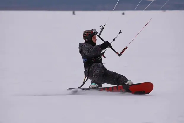 Воскресное воскресенье под кайтом 25 snowkiting-ekaterinburg-viz-10-02-2013-10