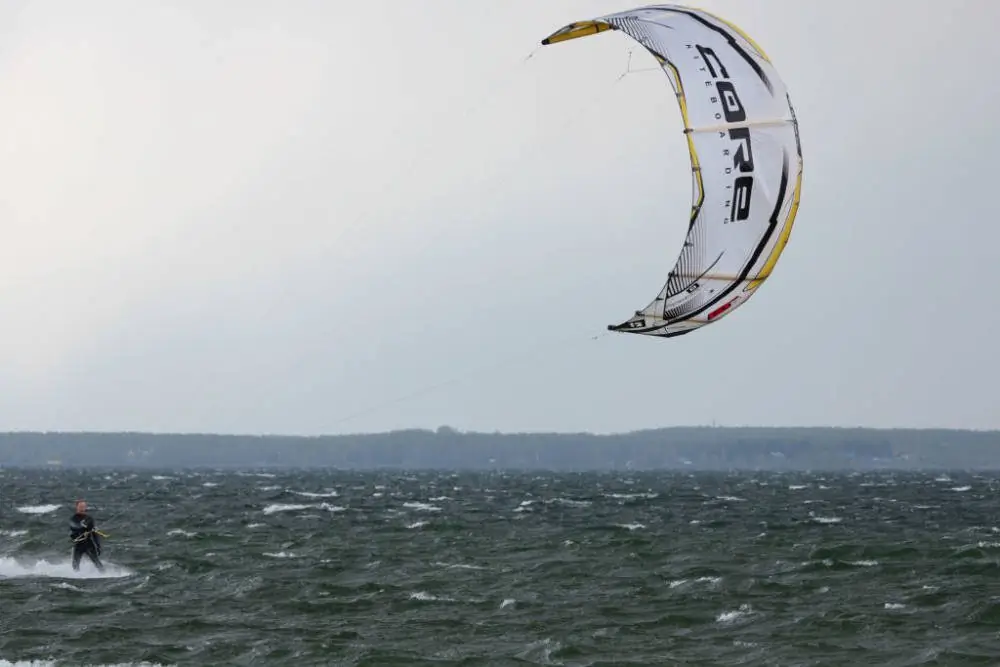 Лето на Урале и 30 фотографий с Калдов 21 2018 05 20 Kitesurfing Kaldy select Litvinov zzph 0009 LITV2899