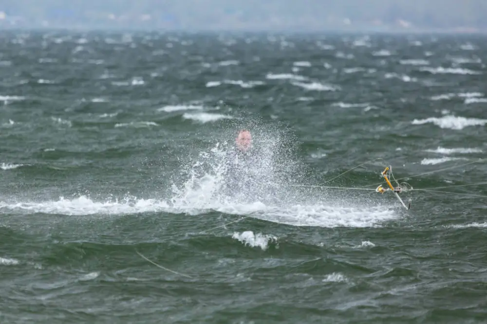 Лето на Урале и 30 фотографий с Калдов 4 2018 05 20 Kitesurfing Kaldy select Litvinov zzph 0010 LITV2901